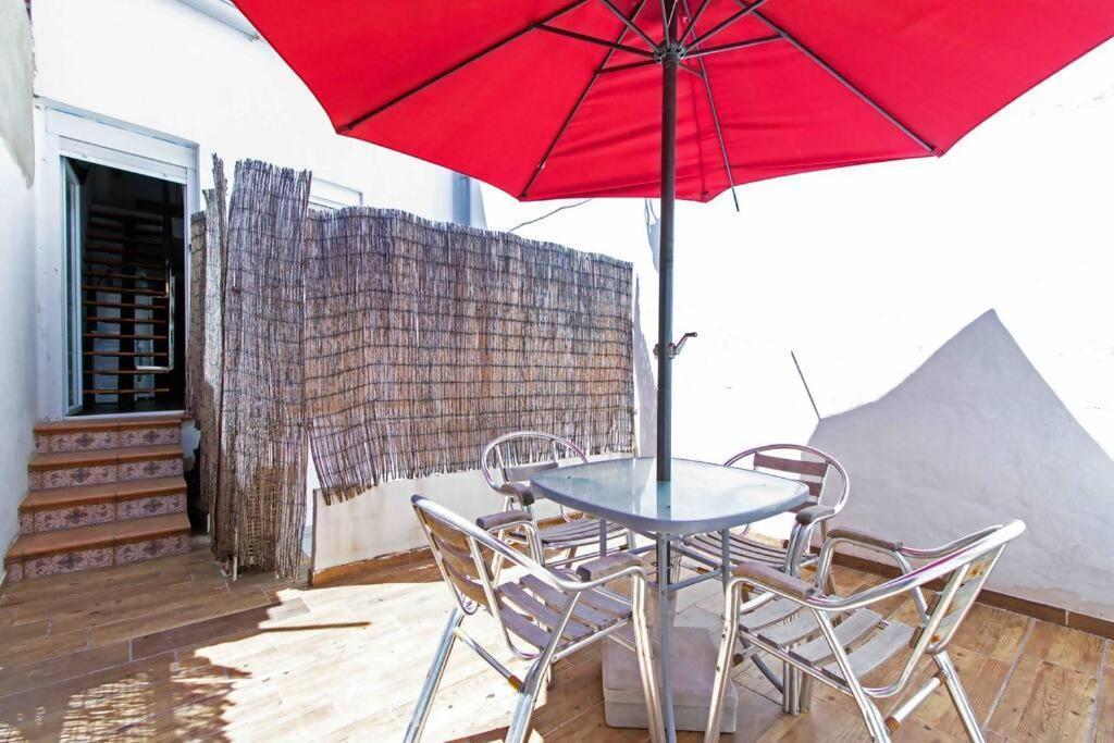 Acogedor Duplex Con Terraza Interior En La Playa Leilighet Valencia Eksteriør bilde